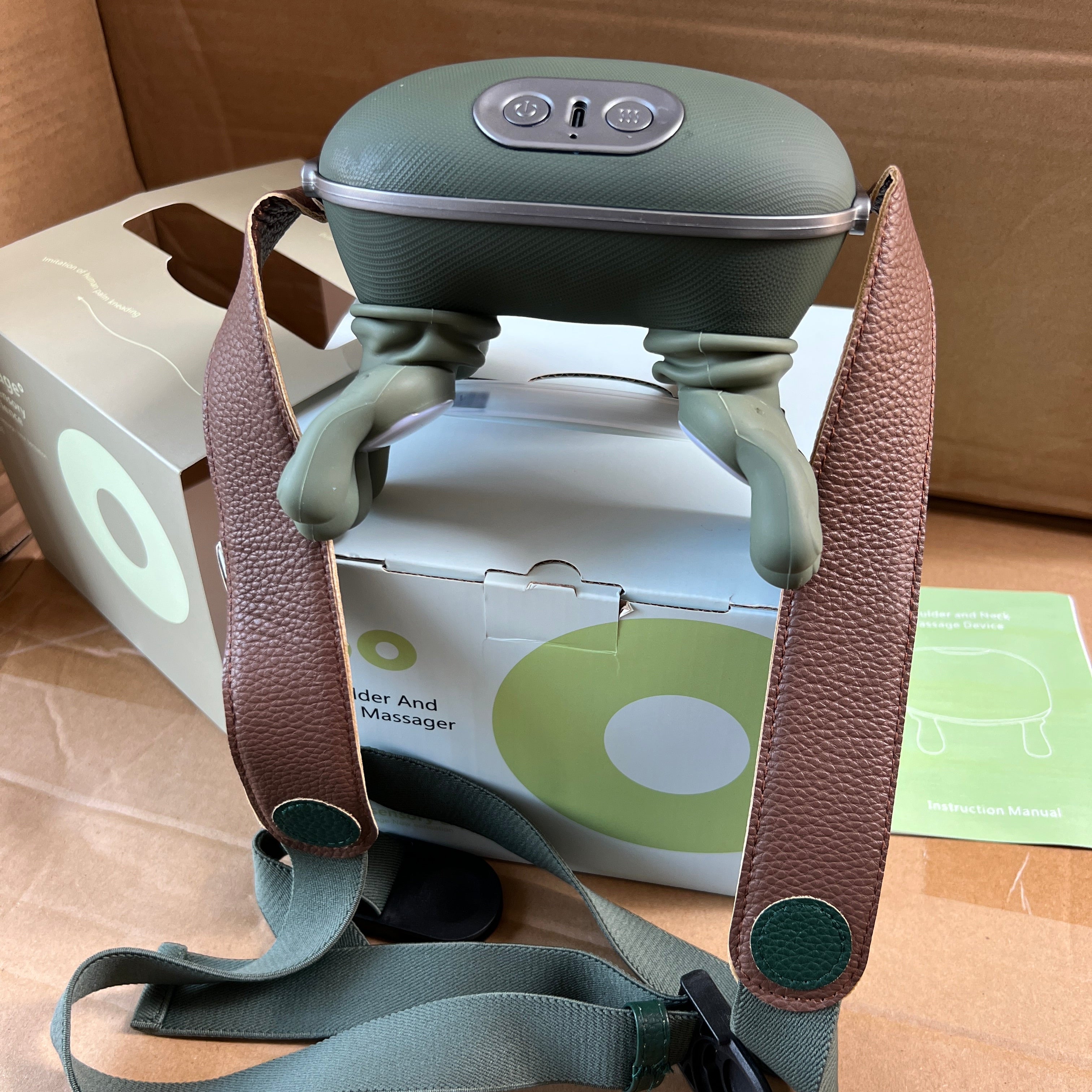 Neck and Back Massager, 3 Massage Mode, 2 Heat Function, Heated Neck & Shoulder Massager, Simulated Human Hand Design, for Necks, Back, Legs Etc (1 Pc)